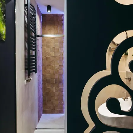 - Apartment Bialka Tatrzanska