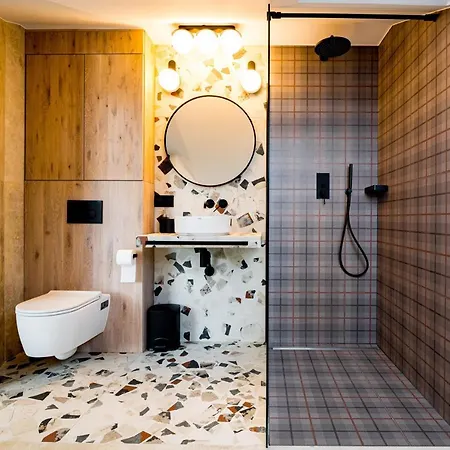 - Apartment Bialka Tatrzanska