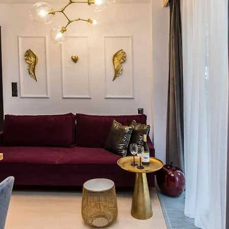 - Apartment Bialka Tatrzanska
